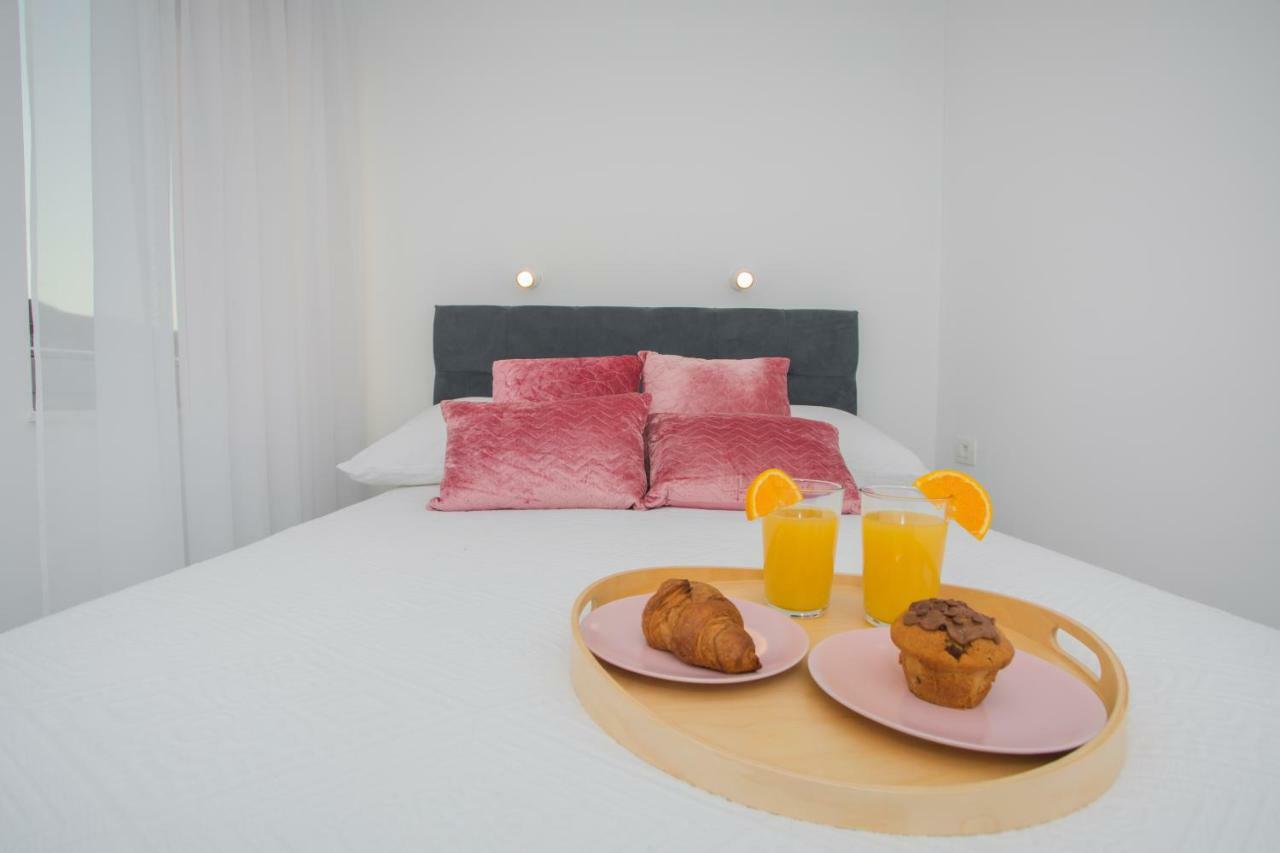 Apartment Luni Primošten Esterno foto