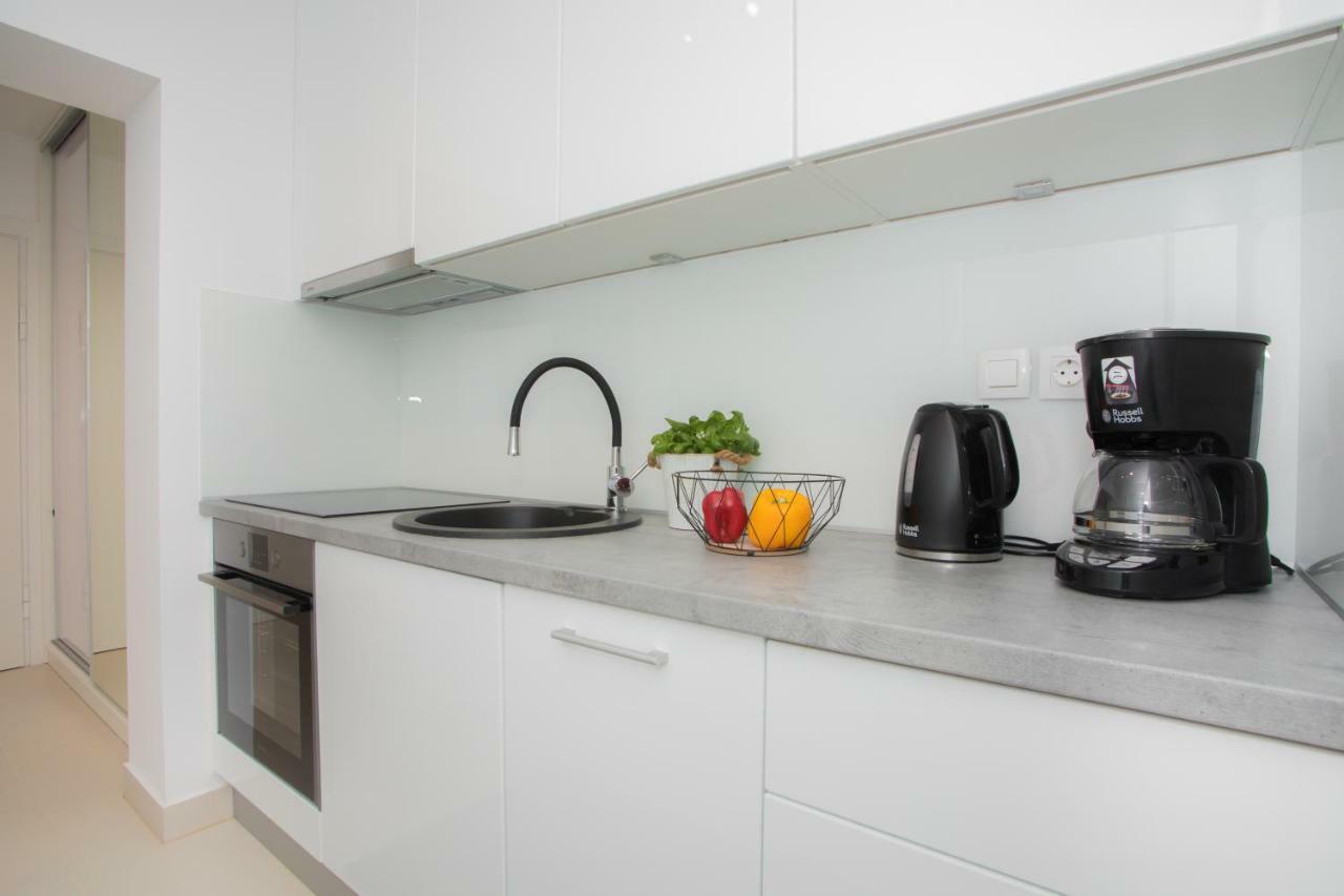 Apartment Luni Primošten Esterno foto